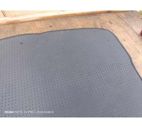 Коврик багажника