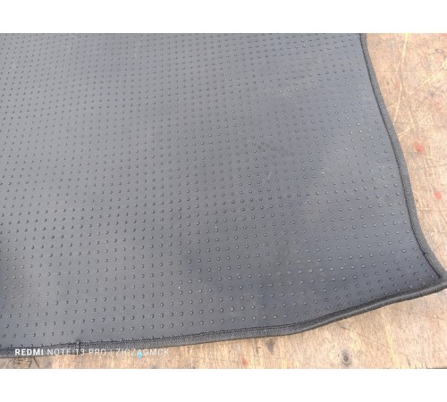 Коврик багажника