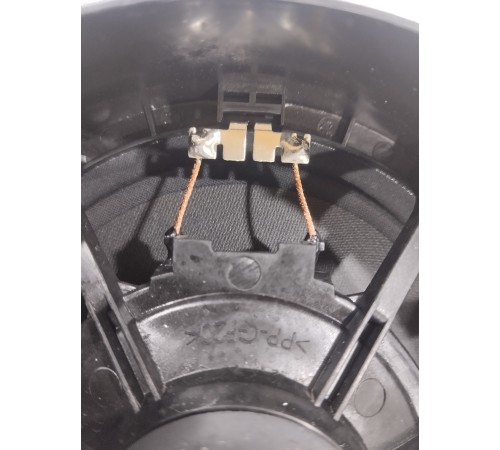 Динамик двери передний левый