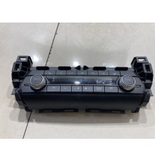 Блок управления климатом(передний)