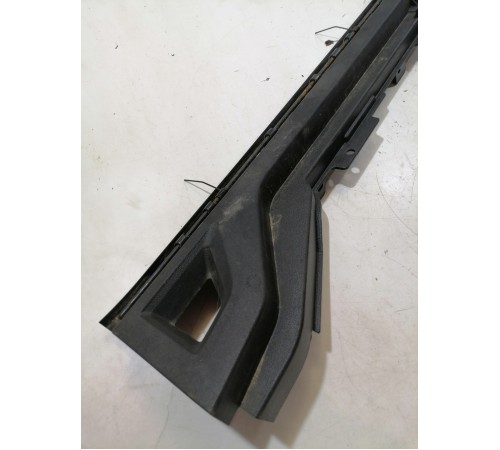 Обшивка задней панели