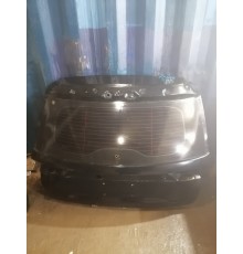 Крышка багажника со стеклом