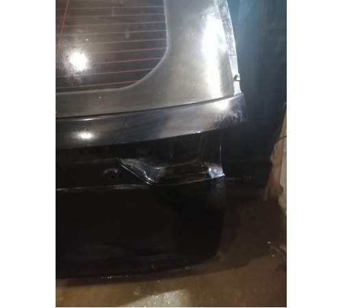 Крышка багажника со стеклом