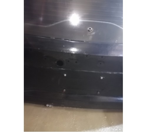 Крышка багажника со стеклом