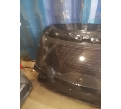 Крышка багажника со стеклом