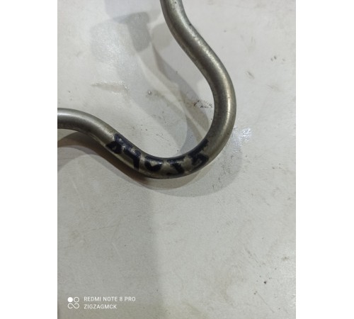 Трубка топливная