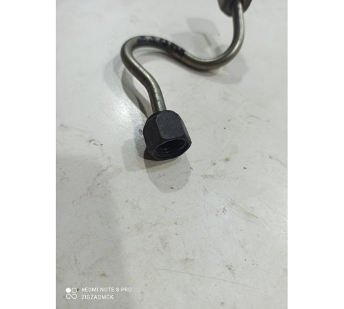 Трубка топливная