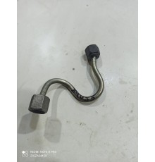 Трубка топливная