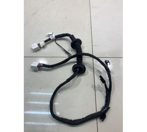 Электропроводка крышки багажника