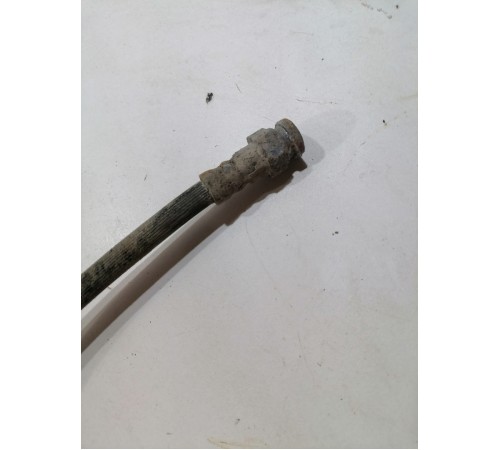 Тормозной шланг передний левый