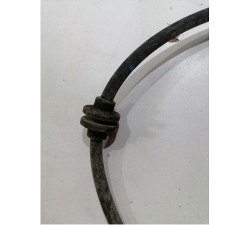 Тормозной шланг передний левый