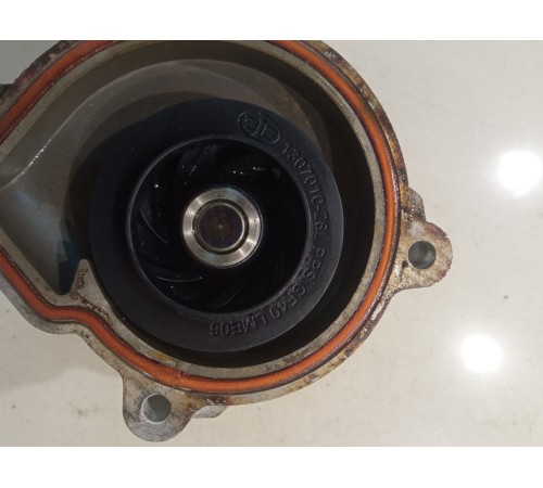 Насос водяной (помпа)