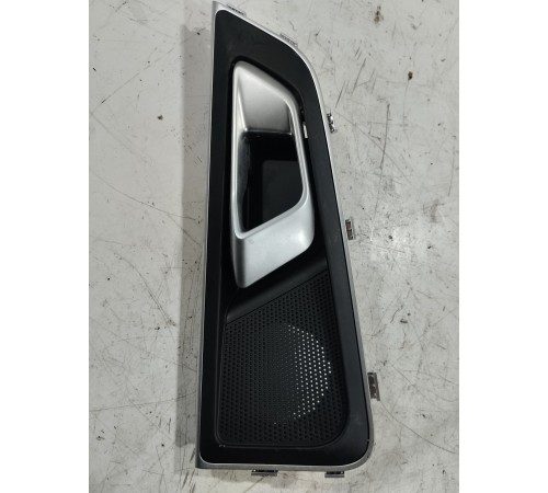 Ручка двери задняя правая внутренняя