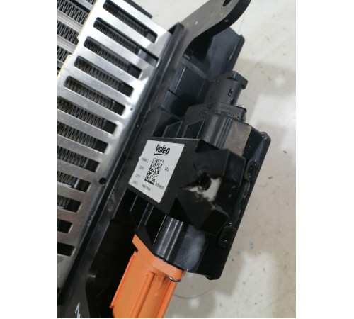 Электрический радиатор отопителя