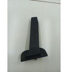 Педаль акселератора