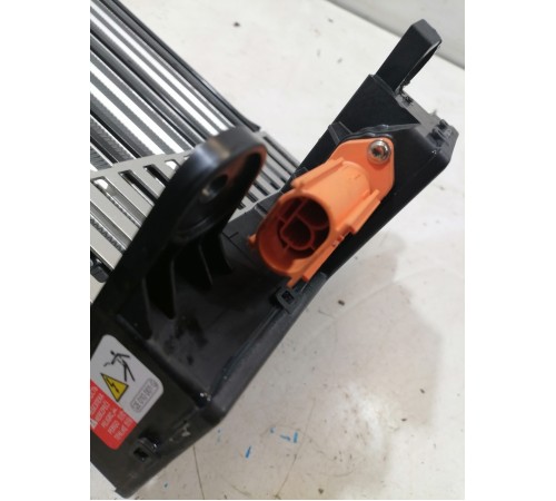 Электрический радиатор отопителя