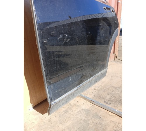 Дверь задняя левая