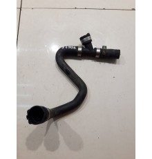 Патрубок системы охлаждения