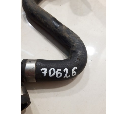 Патрубок системы охлаждения