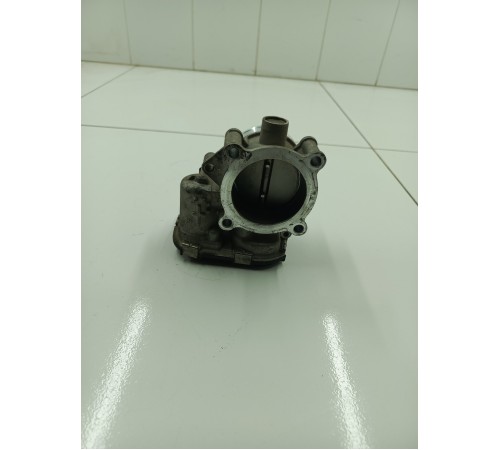 Дроссельная заслонка