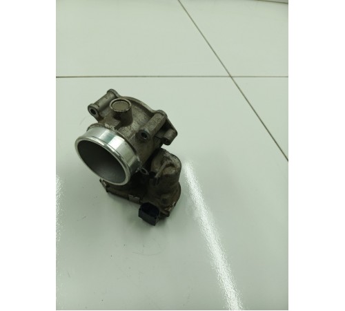 Дроссельная заслонка