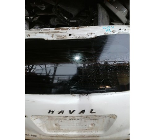 Крышка багажника (пятая дверь)