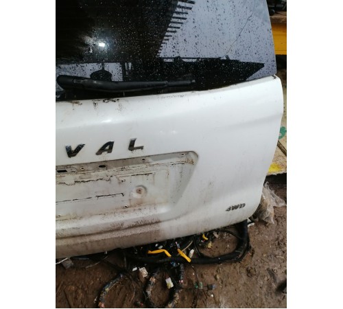 Крышка багажника (пятая дверь)