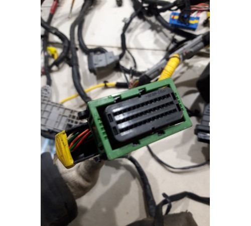 Электропроводка салона