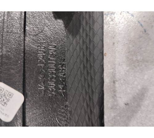 Накладка торпедо левая