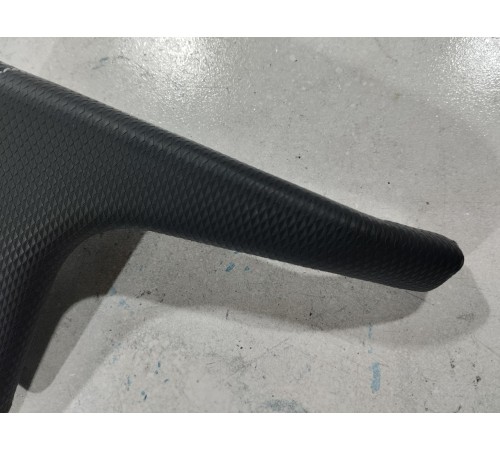 Накладка торпедо левая