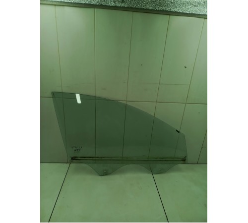 Стекло двери переднее правое