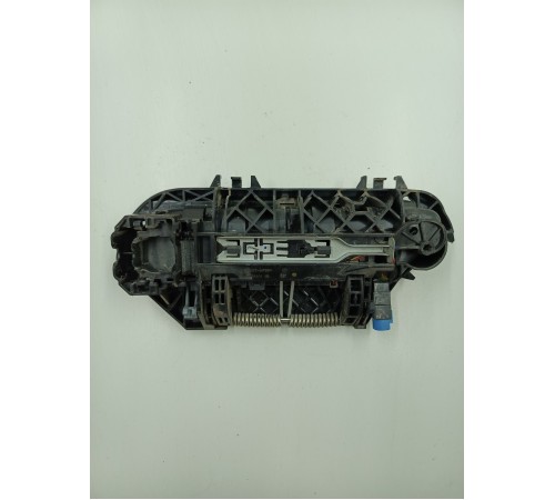 Ручка двери передняя правая внешняя