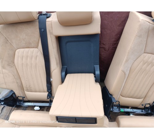 Задний ряд сидений