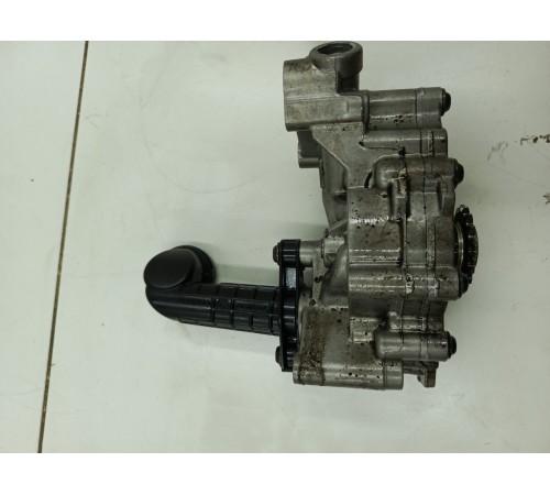 Насос масляный