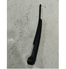 Поводок крышки багажника