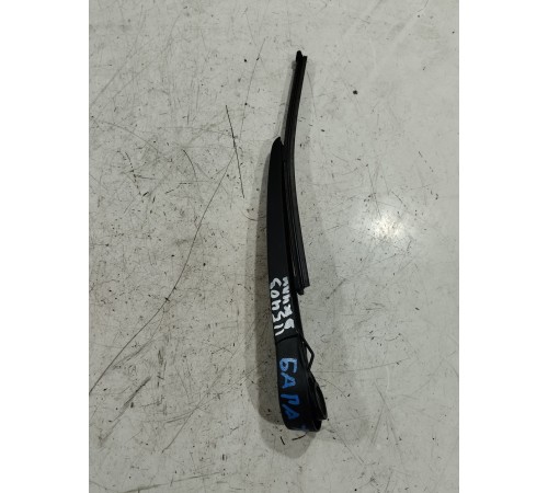 Поводок крышки багажника