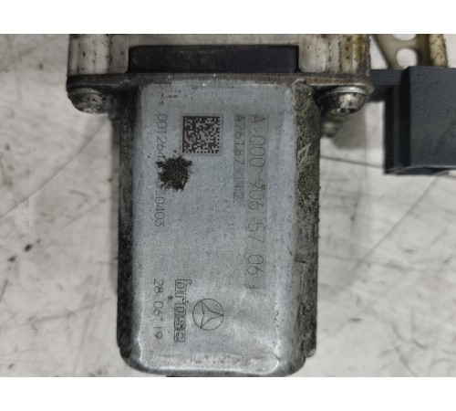 Моторчик стеклоподъемника передний правый