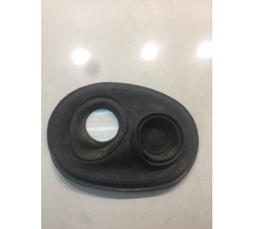 Горловина топливного бака