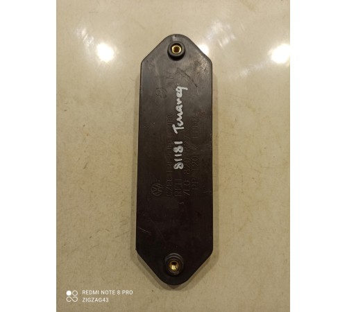 Накладка(уплотнитель)левая