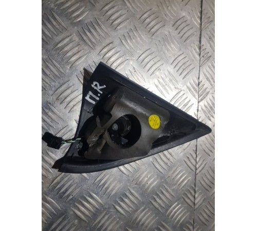 Накладка в салоне перед. прав.