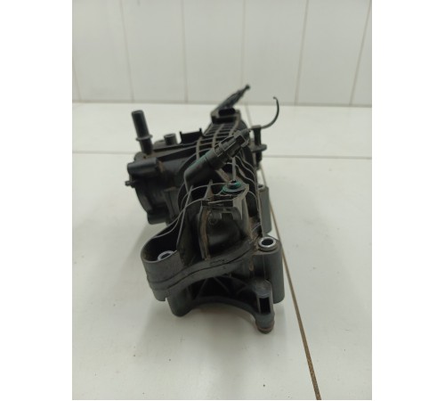 Коллектор впускной