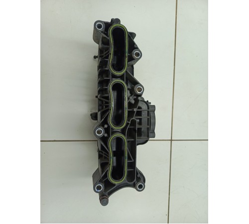 Коллектор впускной