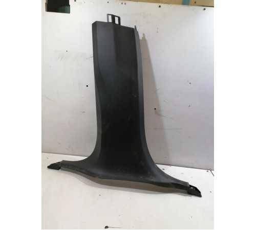 Обшивка центральной стойки левая нижняя