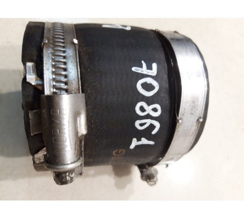 Патрубок дросселя