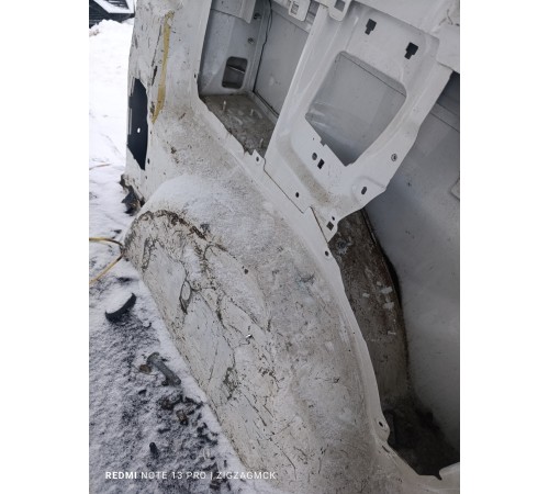 Крыло заднее правое