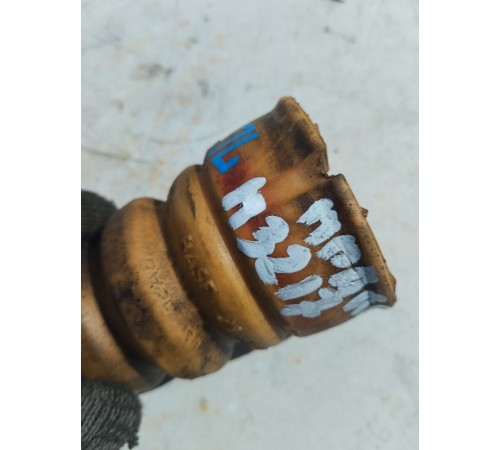 Демпфер амортизатора передний левый