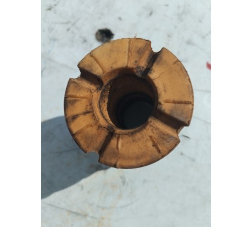 Демпфер амортизатора передний левый