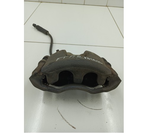 Суппорт передний правый