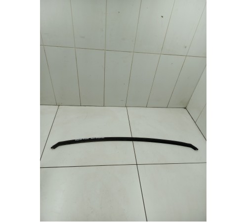 Уплотнитель капота