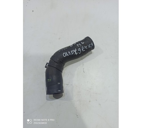 Патрубок системы охлаждения